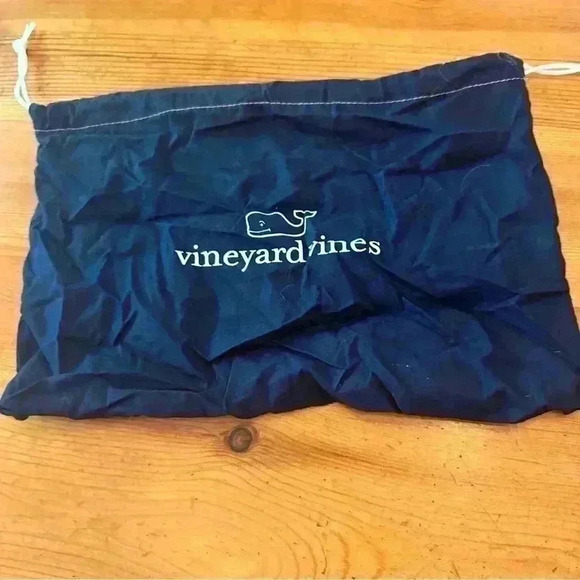 Vineyard vines drawstring bag - Picture 1 of 5